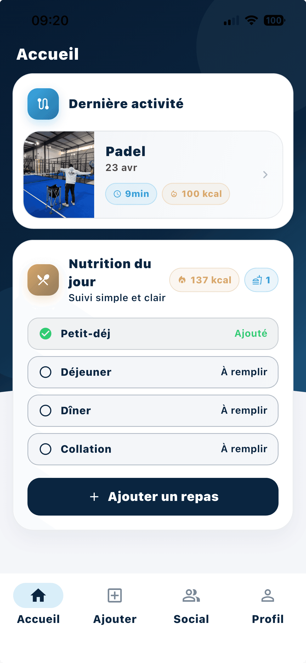 Tableau de bord UpWave avec activités padel et nutrition du jour